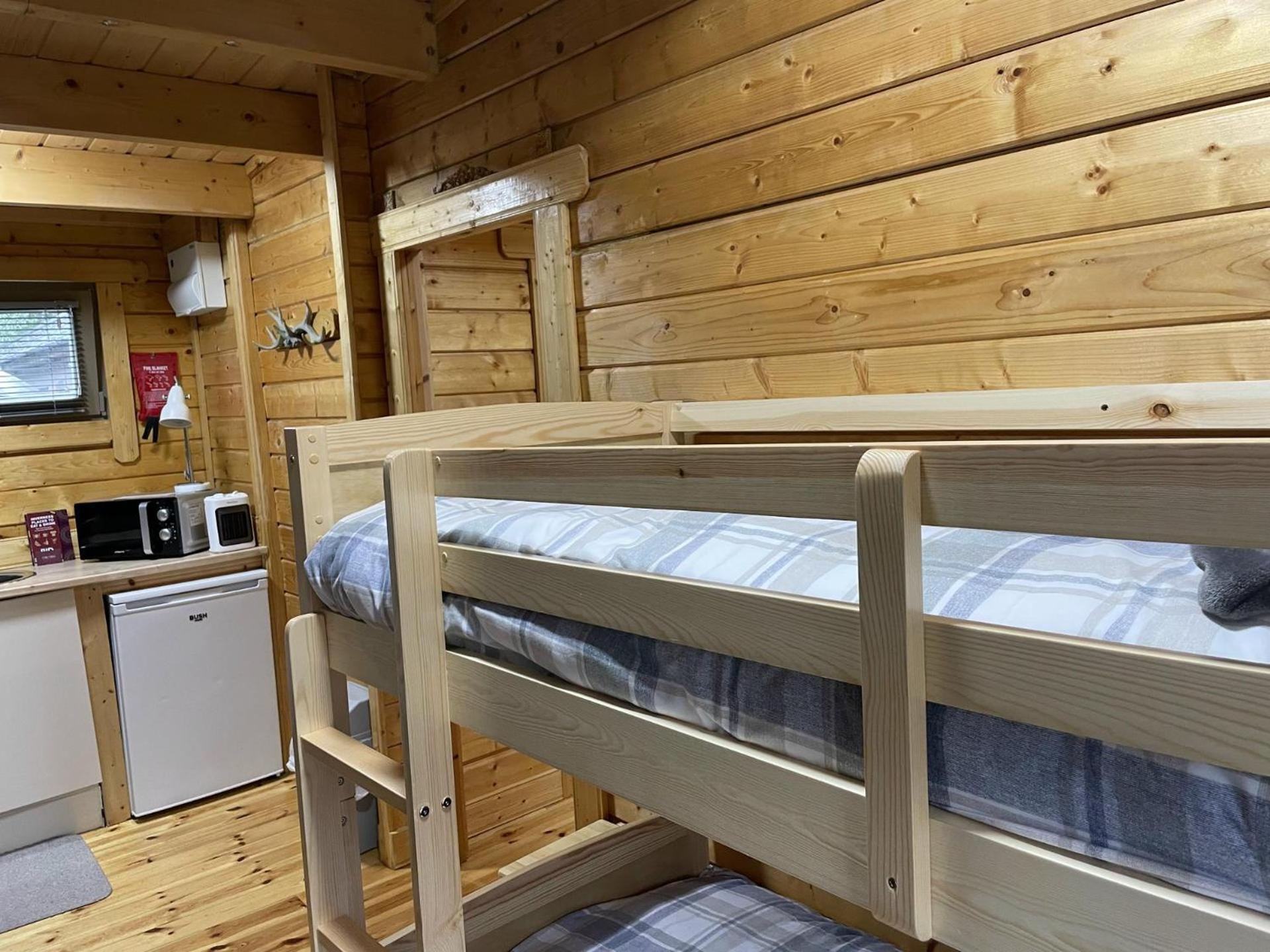 Immaculate Cabin 5 Mins To Inverness Dogs Welcome Luaran gambar